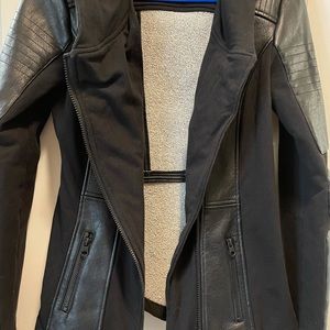 Blanc Noir ASYM HOODED MOTO